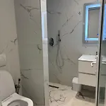 Apartament Season *